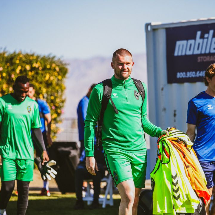 Las Vegas Lights FC 2025 Hummel 1/4 Zip Training Top Green