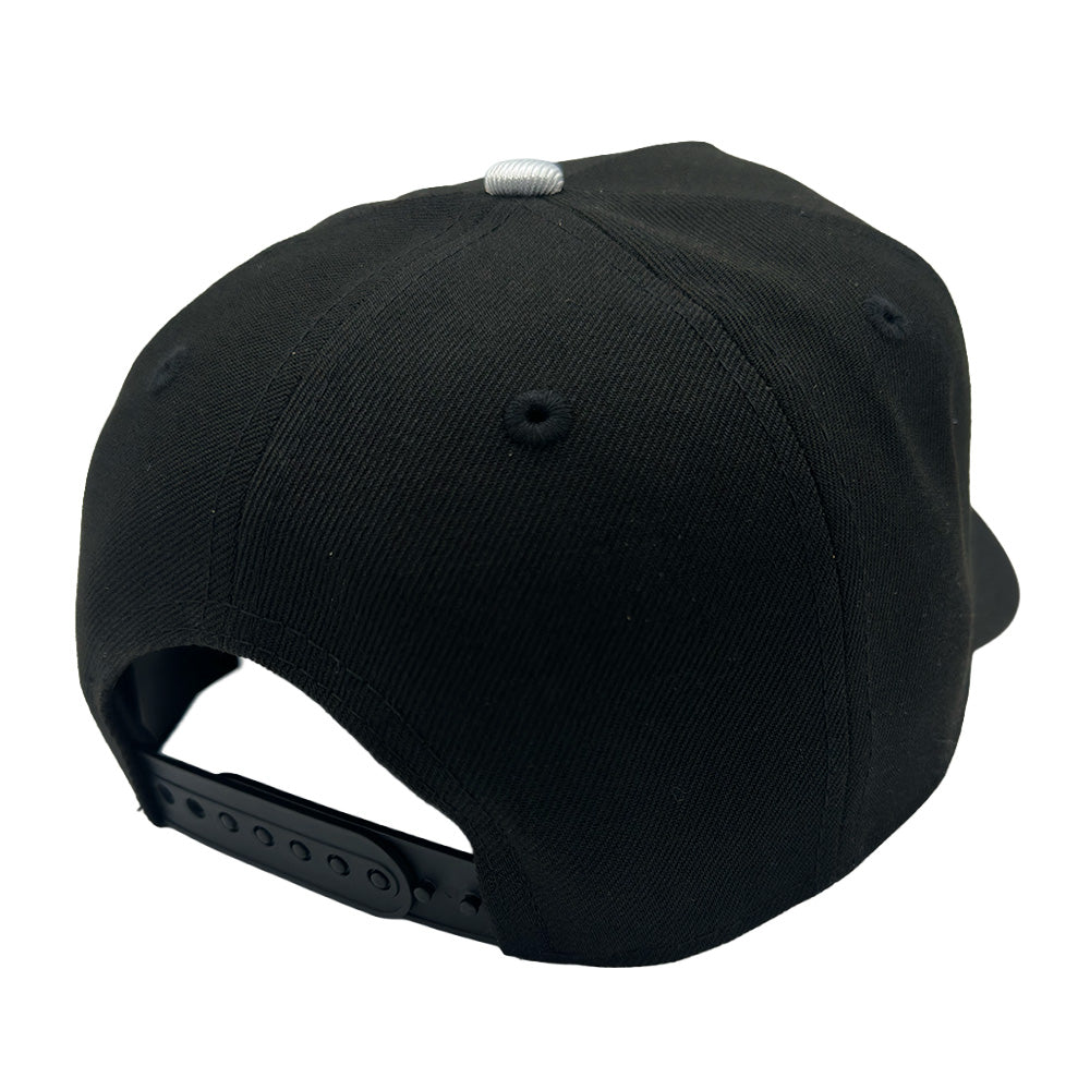 Las Vegas Lights FC New Era Metallic Silver Crest Logo Black 9FORTY A-Frame Snapback Cap