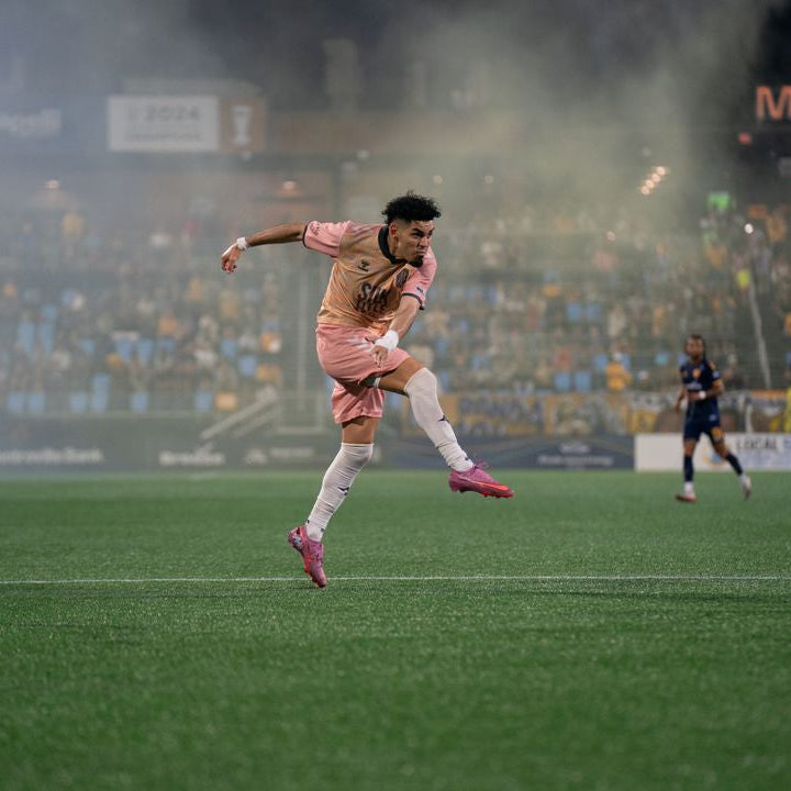 Las Vegas Lights FC Hummel 2025 Cabana Shorts Pink